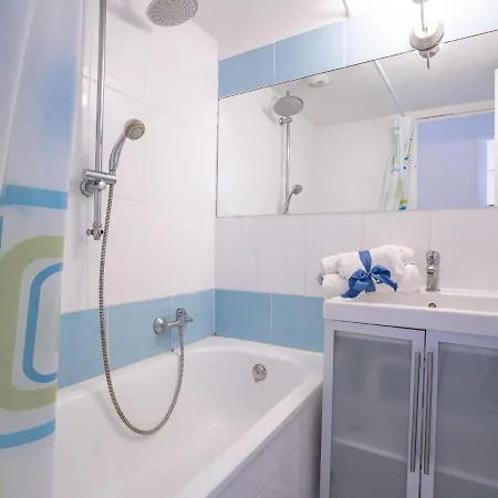 Village Cap Esterel - L'esquinade-13 By Interhome *